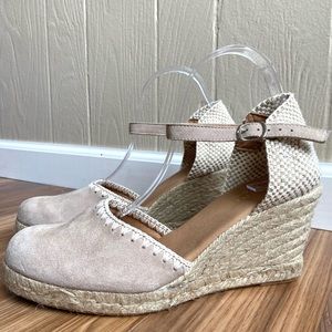 paseart suede wedges